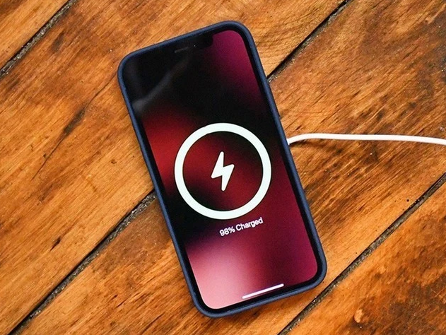 白山苹果手机维修分享iPhone 12可以随便充电吗 